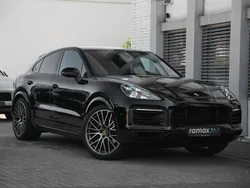 Schwarz Gebraucht 2022 Porsche Cayenne SUV | 99.500 €