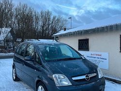 Grau Gebraucht 2007 Opel Meriva Van / Kleinbus | 1.900 € (Fairer Preis)