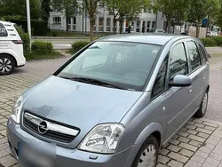 Blau Gebraucht 2006 Opel Meriva Van / Kleinbus | 350 €