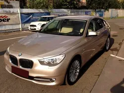 Beige Gebraucht 2013 BMW 535 | 31.980 € (Teuer)