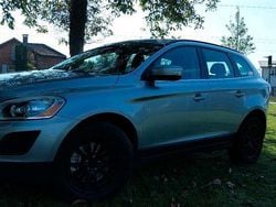 Grau Gebraucht 2011 Volvo XC60 SUV | 9.300 € (Fairer Preis)