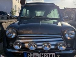 Grau Gebraucht 1997 Mini 1300 Kleinwagen | 16.000 €