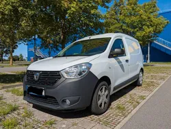Weiß Gebraucht 2018 Dacia Dokker Van | 12.000 € (Teuer)