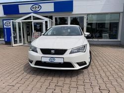 Weiß Gebraucht 2015 Seat Leon Style Limousine | 5.950 € (Superpreis)