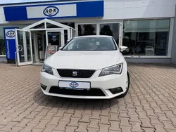 Weiß Gebraucht 2015 Seat Leon Style Limousine | 7.500 € (Fairer Preis)