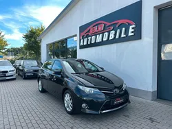 Schwarz Gebraucht 2014 Toyota Auris Life+ Kleinwagen | 8.000 € (Guter Preis)