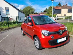 Rot Gebraucht 2015 Renault Twingo Life Kleinwagen | 5.600 € (Fairer Preis)