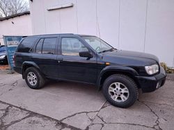 Schwarz Gebraucht 2000 Nissan Pathfinder SUV | 5.995 €