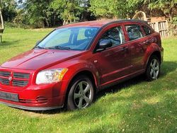 Rot Gebraucht 2007 Dodge Caliber SUV | 3.500 € (Teuer)
