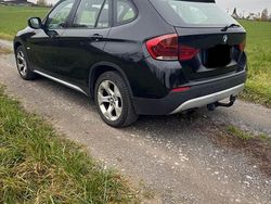 Schwarz Gebraucht 2012 BMW X1 SUV | 4.999 € (Fairer Preis)
