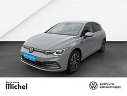 Grau Gebraucht 2022 VW Golf VIII Style Limousine | 21.930 € (Fairer Preis)