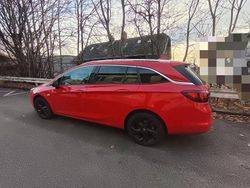 Rot Gebraucht 2017 Opel Astra Dynamic Kombi | 11.000 € (Fairer Preis)