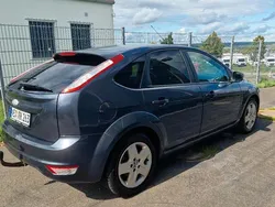 Grau Gebraucht 2008 Ford Focus Limousine | 2.000 € (Guter Preis)