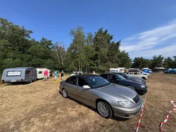 Andere außenfarben Gebraucht 2002 Opel Omega Limousine | 4.000 €