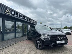 Schwarz Gebraucht 2021 Mercedes GLC300 AMG line SUV | 37.990 € (Guter Preis)