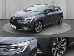 Titaniumgrau Gebraucht 2020 Renault Clio V Edition One Limousine | 13.490 € (Etwas zu teuer)