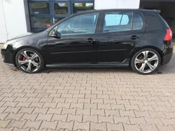 Schwarz Gebraucht 2004 VW Golf IV GTI Limousine | 6.900 €