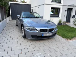 Silber Gebraucht 2007 BMW Z4 Cabrio | 8.600 € (Fairer Preis)