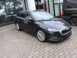 Schwarz Gebraucht 2021 Skoda Octavia Style Kombi | 16.297 € (Guter Preis)