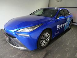 Blau Gebraucht 2021 Toyota Mirai Executive Limousine | 10.950 €