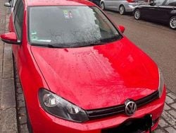 Rot Gebraucht 2011 VW Golf Trendline Limousine | 3.200 € (Superpreis)