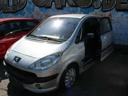 Peugeot 1007