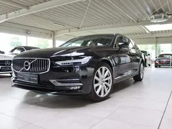 Schwarz Gebraucht 2017 Volvo V90 Inscription Kombi | 28.990 € (Etwas zu teuer)