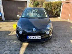 Schwarz Gebraucht 2014 Renault Twingo Expression Kleinwagen | 5.200 € (Etwas zu teuer)