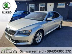 Silber Gebraucht 2015 Skoda Superb Limousine | 14.990 € (Teuer)