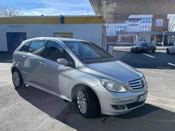 Silber Gebraucht 2006 Mercedes B200 Van / Kleinbus | 900 € (Superpreis)