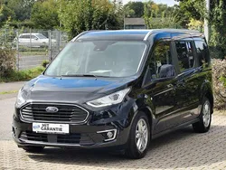 Schwarz Gebraucht 2019 Ford Grand Tourneo Connect Van / Kleinbus | 22.890 € (Fairer Preis)