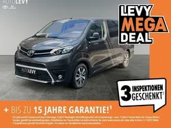 Basaltgrau metallic Gebraucht 2023 Toyota Proace Verso Comfort Kombi | 34.890 € (Guter Preis)