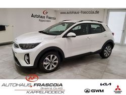 Weiss Neu 2025 Kia Stonic Vision SUV | 23.395 € (Fairer Preis)