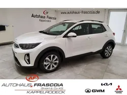Weiss Neu 2025 Kia Stonic Vision SUV | 23.395 € (Fairer Preis)