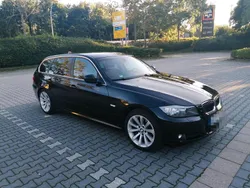 Schwarz Gebraucht 2008 BMW 330 Kombi | 8.500 € (Teuer)
