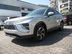 Silber Neu 2025 Mitsubishi Eclipse Cross Basis SUV | 32.480 €