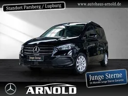 Schwarz (loparitschwarz) Gebraucht 2024 Mercedes 180 Progressive Limousine | 28.899 € (Fairer Preis)