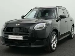Schwarz Gebraucht 2024 Mini Countryman SUV | 33.802 € (Fairer Preis)