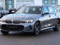 Grau Gebraucht 2025 BMW 330 M Sport Kombi | 39.490 € (Superpreis)