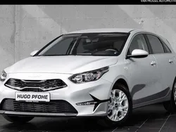 Silber Neu 2024 Kia Ceed Vision Limousine | 24.580 € (Etwas zu teuer)
