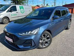 Chromablau metallic Gebraucht 2024 Ford Focus ST-Line Kombi | 22.990 € (Fairer Preis)