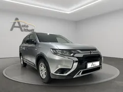 Grau metallic Gebraucht 2020 Mitsubishi Outlander SUV | 19.999 € (Guter Preis)