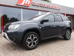 Grau Gebraucht 2021 Dacia Duster Celebration SUV | 17.480 € (Guter Preis)