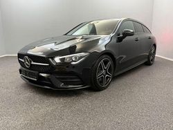 Schwarz Gebraucht 2019 Mercedes CLA220 Shooting Brake AMG line Kombi | 23.999 € (Fairer Preis)