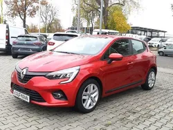 Rot Gebraucht 2022 Renault Clio V Business Limousine | 13.690 € (Fairer Preis)