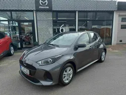 Grau Gebraucht 2024 Mazda 2 Center-Line Kleinwagen | 22.990 € (Etwas zu teuer)