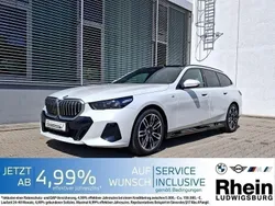 Weiß Gebraucht 2024 BMW 520 M Sport Limousine | 49.980 € (Superpreis)
