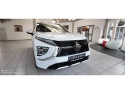 Titan weiß (weiss) Gebraucht 2024 Mitsubishi Eclipse Cross Top SUV | 32.970 € (Etwas zu teuer)