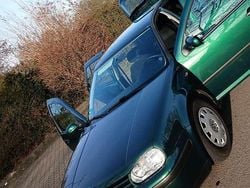 Grün Gebraucht 1999 VW Golf III Kleinwagen | 2.200 € (Fairer Preis)