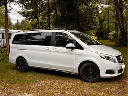 Weiß Gebraucht 2018 Mercedes V250 Edition Van / Kleinbus | 33.700 € (Superpreis)